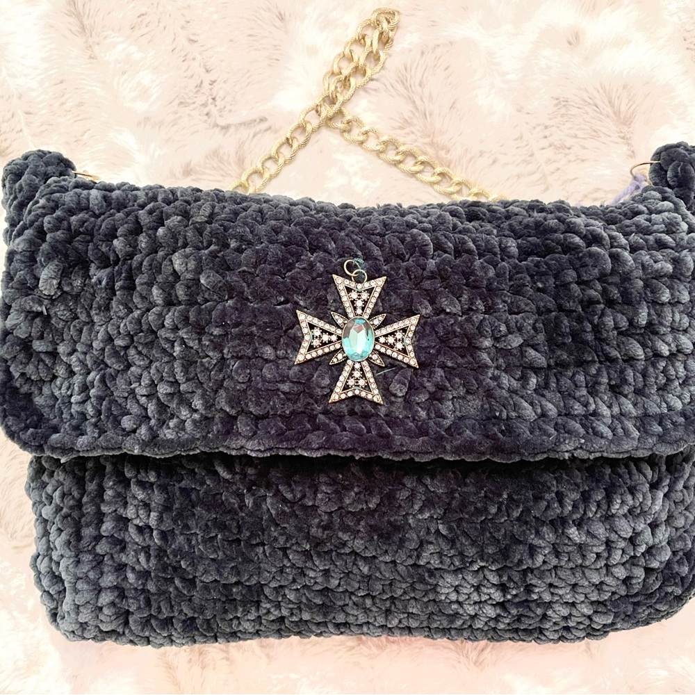 BJB HAND CROCHETED VELVET LIXURY BAG
